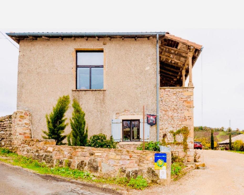 Au Petit Bonheur Chez Bambina Hotel Leynes Екстериор снимка