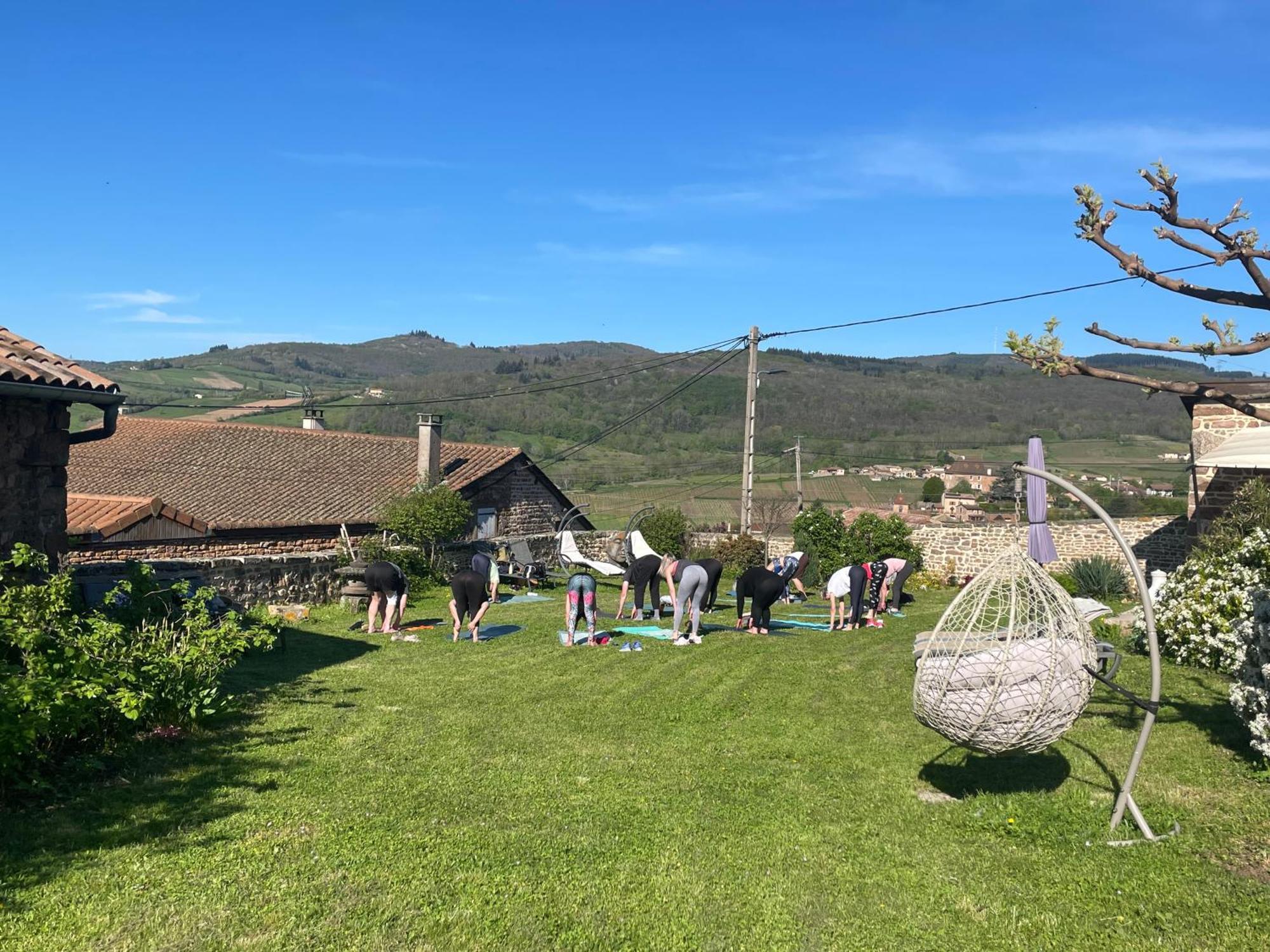 Au Petit Bonheur Chez Bambina Hotel Leynes Екстериор снимка